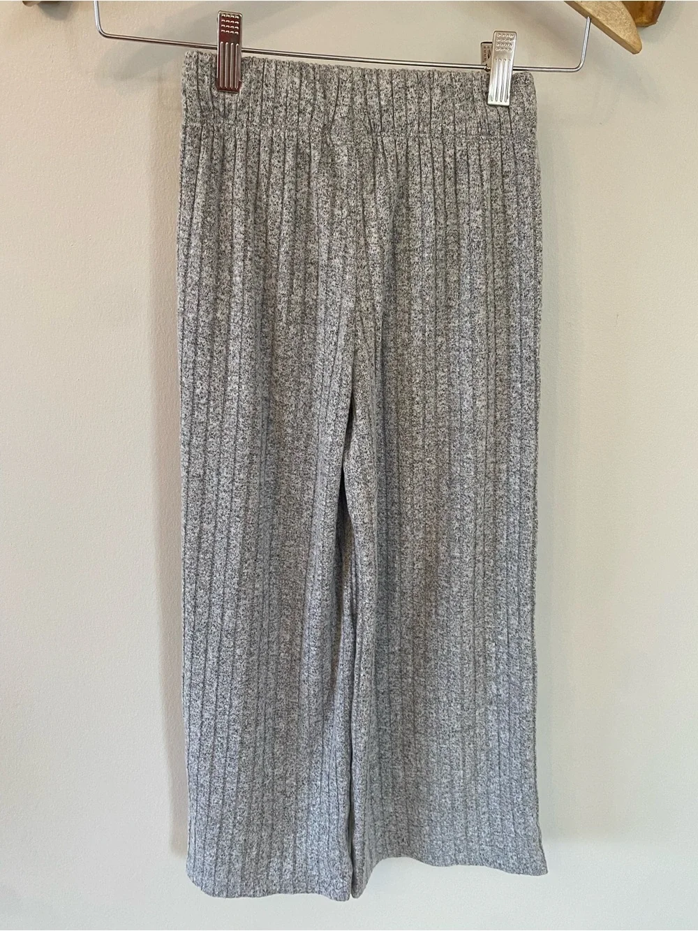 NWT GAP Kids Girls Light Heather Gray Ribbed Wide-Leg Pants - soft - size 6-7